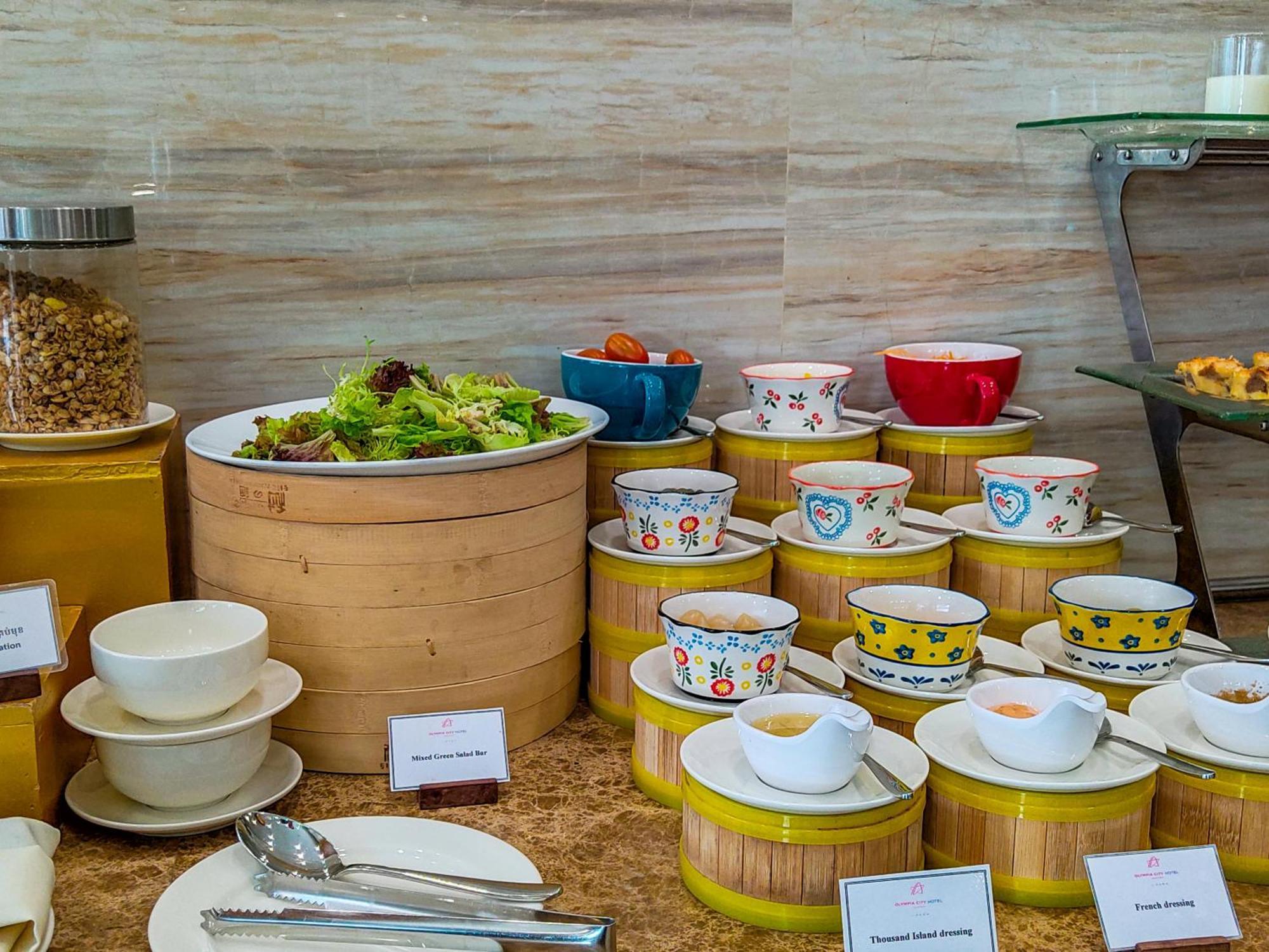 Olympia City Hotel By Dara Phnom Penh Bagian luar foto