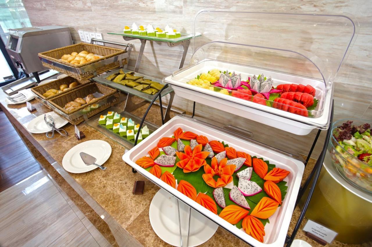 Olympia City Hotel By Dara Phnom Penh Bagian luar foto